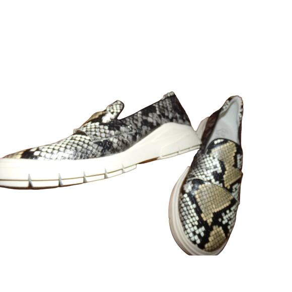 Franco Sarto Metta reptile print lug sole loafers 6 M Excellent‎ condition - Picture 2 of 5